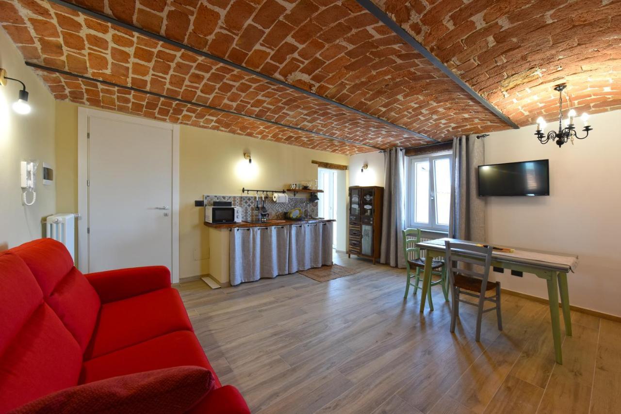 Casa Valentina 1902 Apartment Montegrosso d'Asti Bagian luar foto