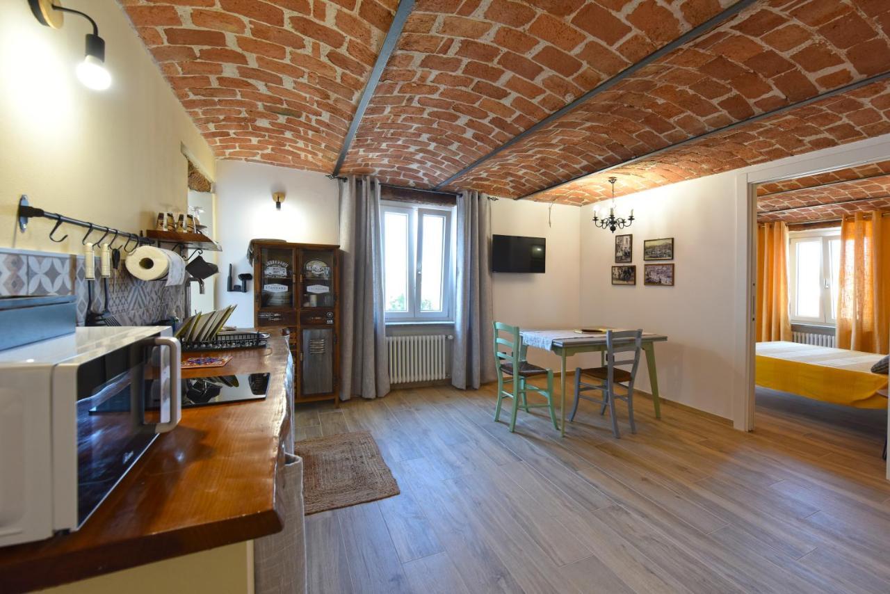 Casa Valentina 1902 Apartment Montegrosso d'Asti Bagian luar foto